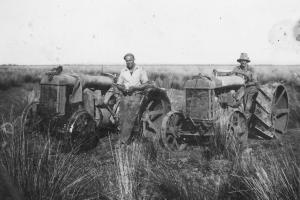 Clearing the land at Puketaha - 1938